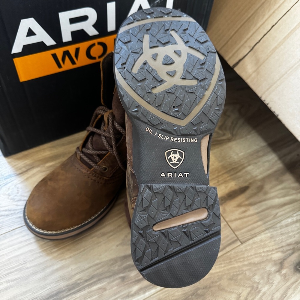 Ariat Women's Anthem Round Steel Toe Lacer Waterproof Boot Western 8B